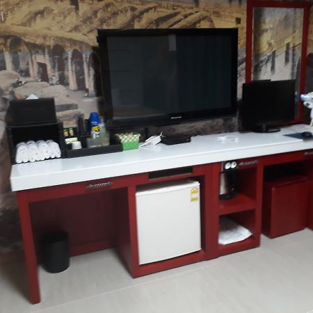 Diamond Motel Sacheon Ngoại thất bức ảnh
