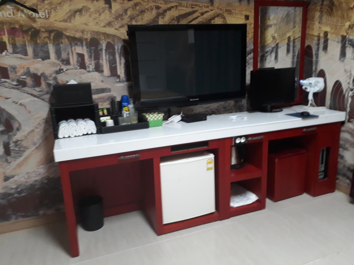 Diamond Motel Sacheon Ngoại thất bức ảnh